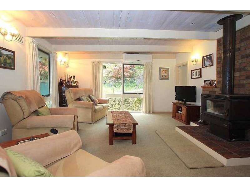 7 Douglas Crescent, Monbulk VIC 3793