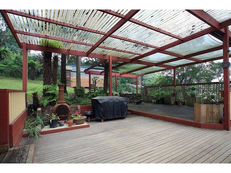 7 Douglas Crescent, Monbulk VIC 3793