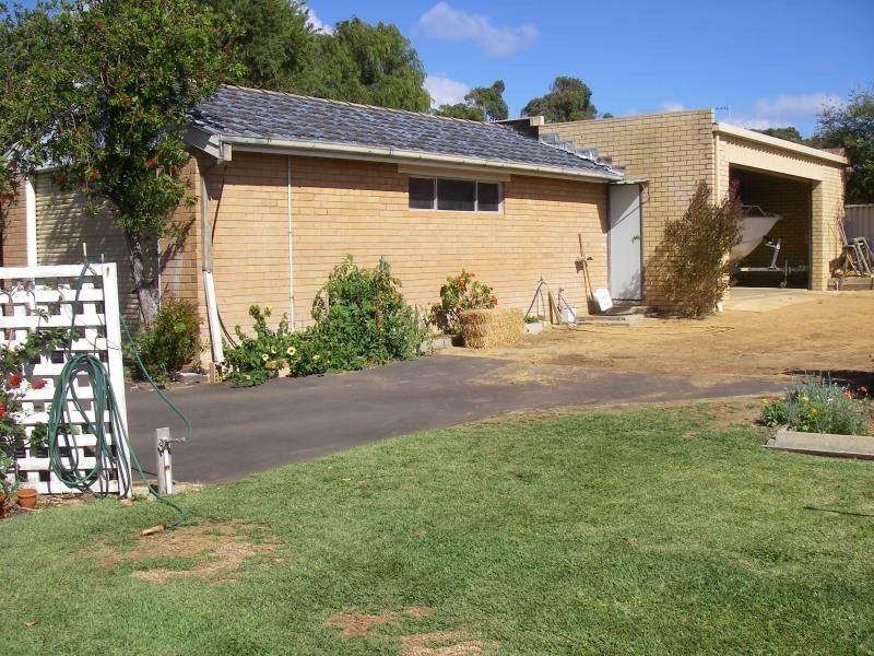 140 Blackwood Avenue, Augusta WA 6290