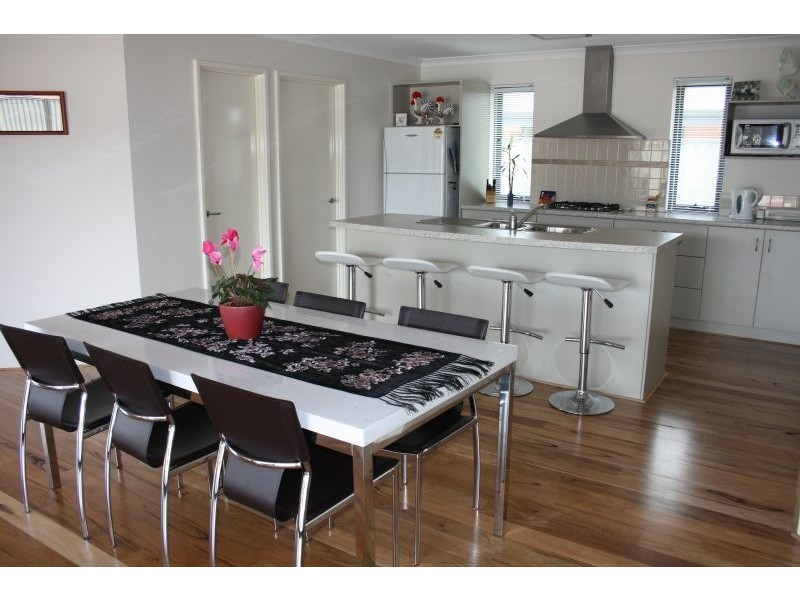 10 Island Drive, Augusta WA 6290