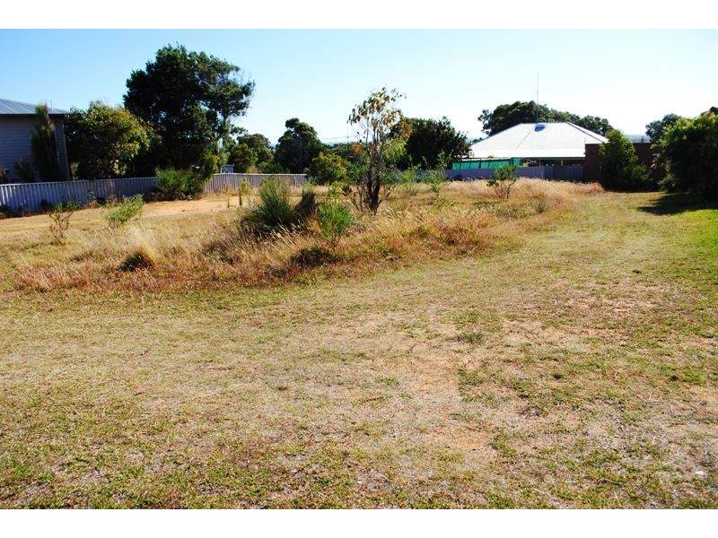 4 Peters Place, Augusta WA 6290