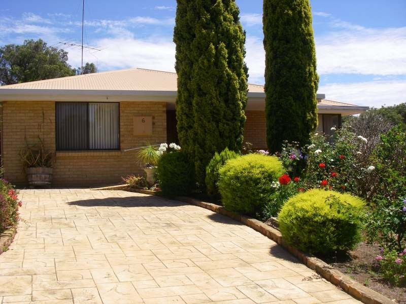 6 Stirling Street, Augusta WA 6290