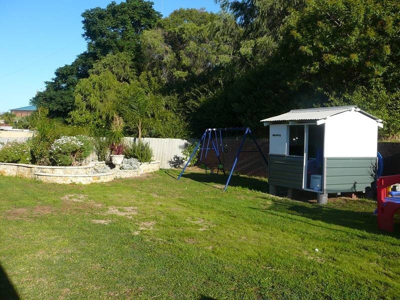 44 Hakea Crescent, Bunbury WA 6230