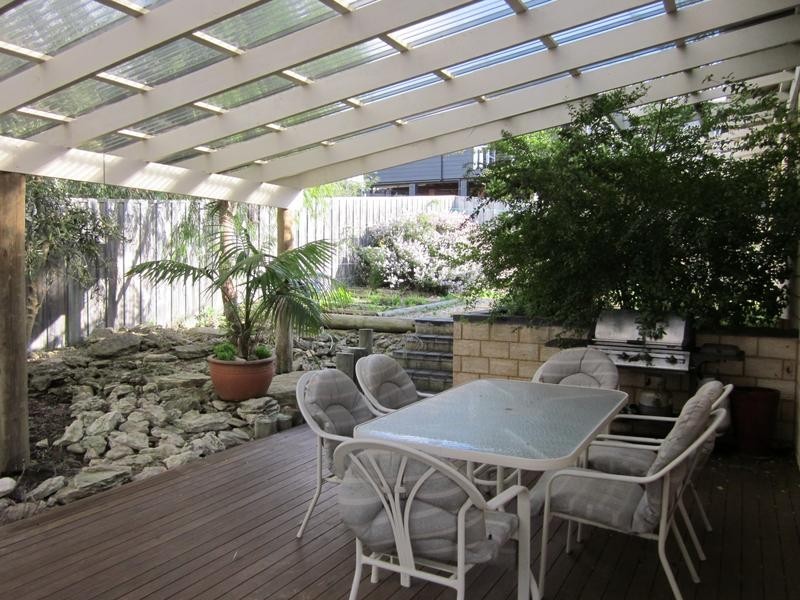 30 Blackwood Ave, Augusta WA 6290