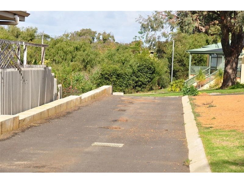 8A Brady Street, Augusta WA 6290