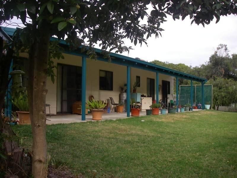 33 Webb Place, East Augusta WA 6290