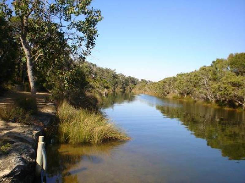 Lot 138 (8) Canal Close, Molloy Island WA 6290