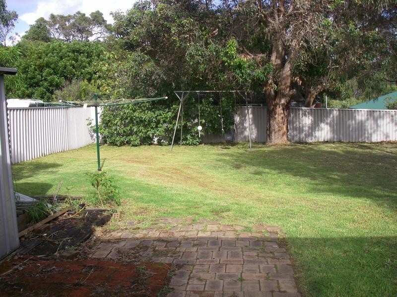 16 Dahlberg Street, Augusta WA 6290