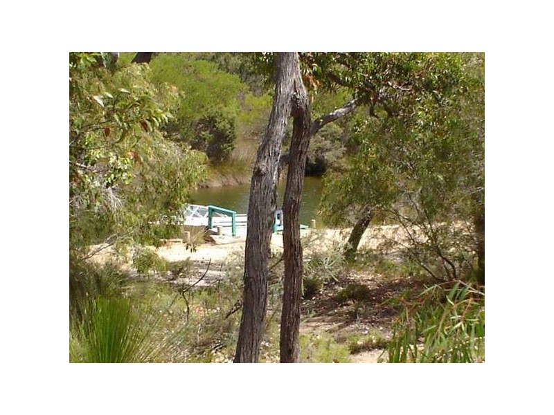 Lot 140 Canal Close, Molloy Island WA 6290