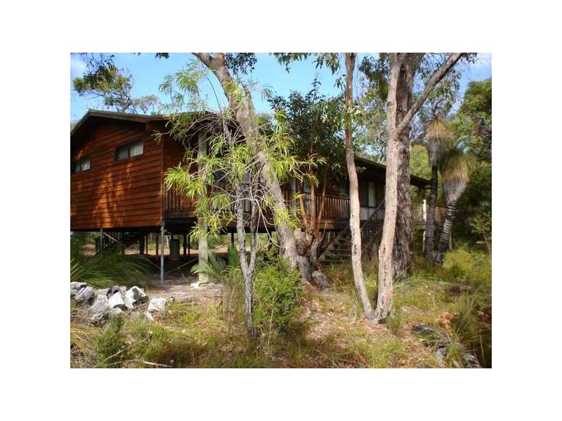 155 Clements Crescent, Molloy Island WA 6290