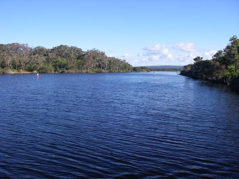 Lot 197, 7 Fairlawn Place, Molloy Island WA 6290