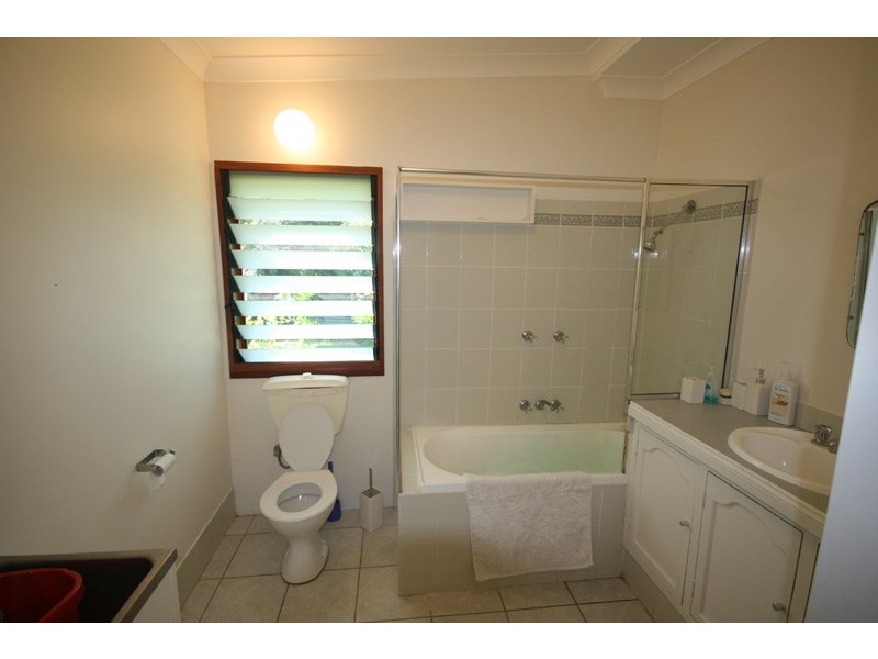 3 Honeysuckle Street, Brooms Head NSW 2463