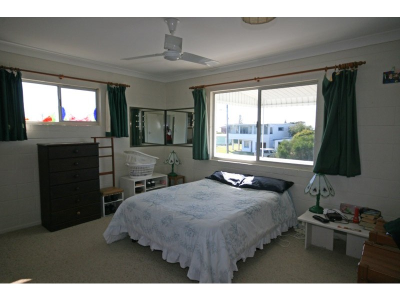 Brooms Head NSW 2463