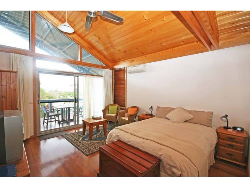 126 Ocean Road, Brooms Head NSW 2463