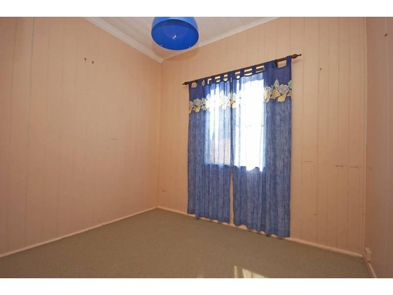 29 McLachlan Street, Maclean NSW 2463