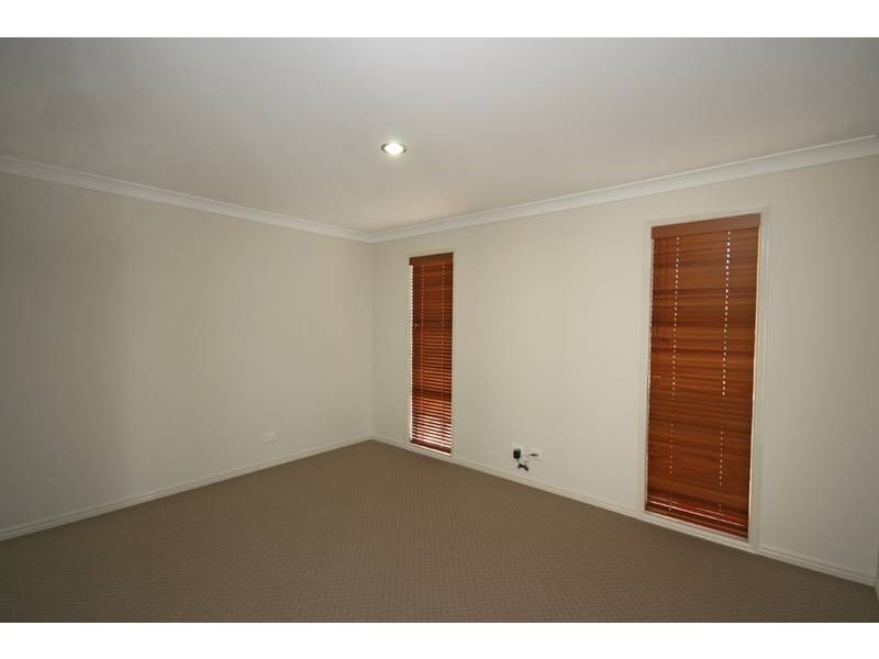 9 Kathleen Street, Maclean NSW 2463