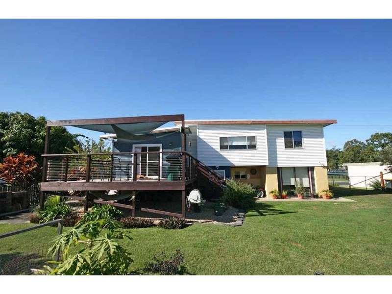 1 McLachlan Street, Maclean NSW 2463