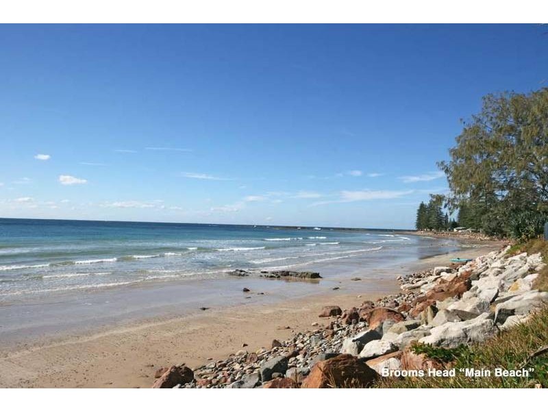 Brooms Head NSW 2463