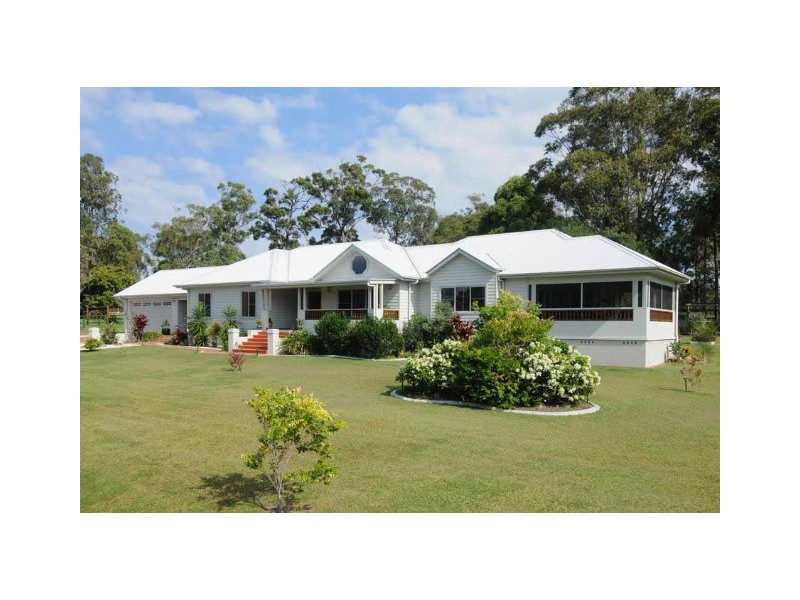 9 Whispering Pine Place, Gulmarrad NSW 2463