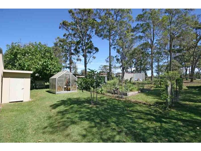 9 Whispering Pine Place, Gulmarrad NSW 2463