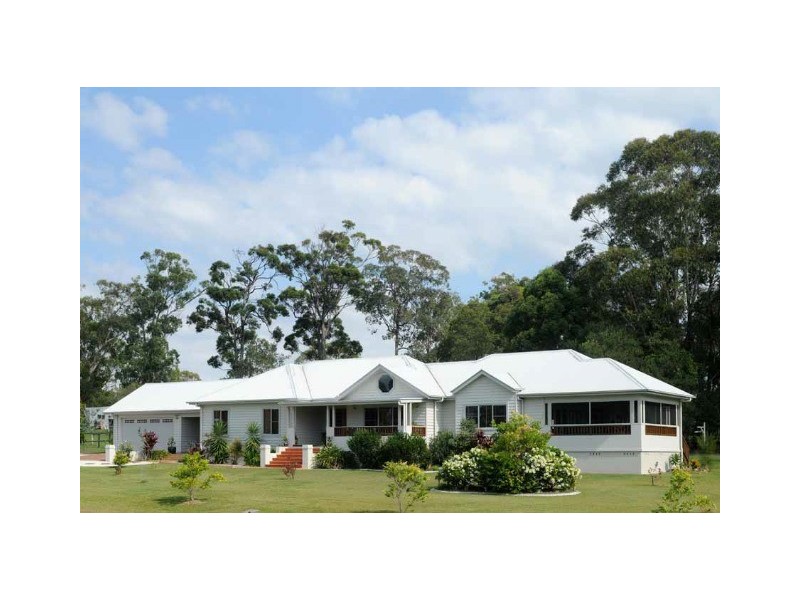 9 Whispering Pine Place, Gulmarrad NSW 2463