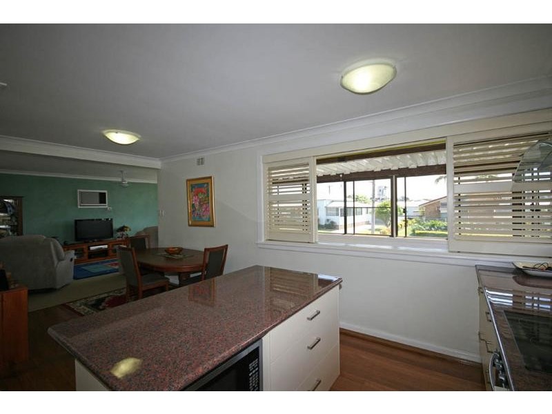 8 Howard Street, Maclean NSW 2463
