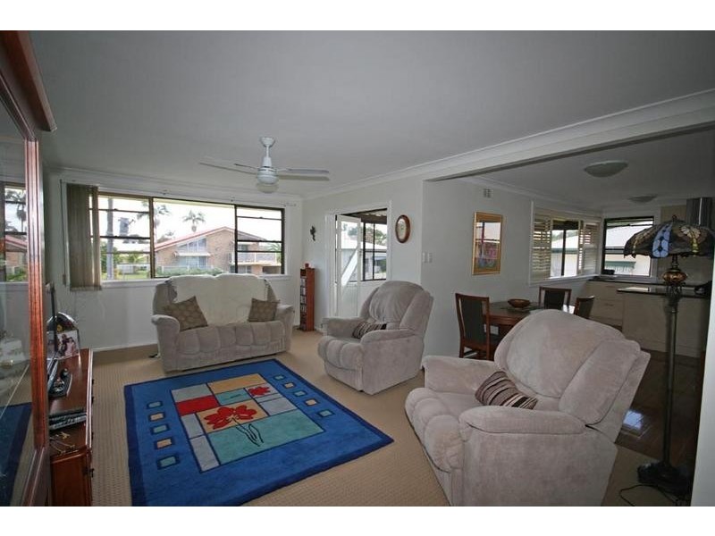 8 Howard Street, Maclean NSW 2463