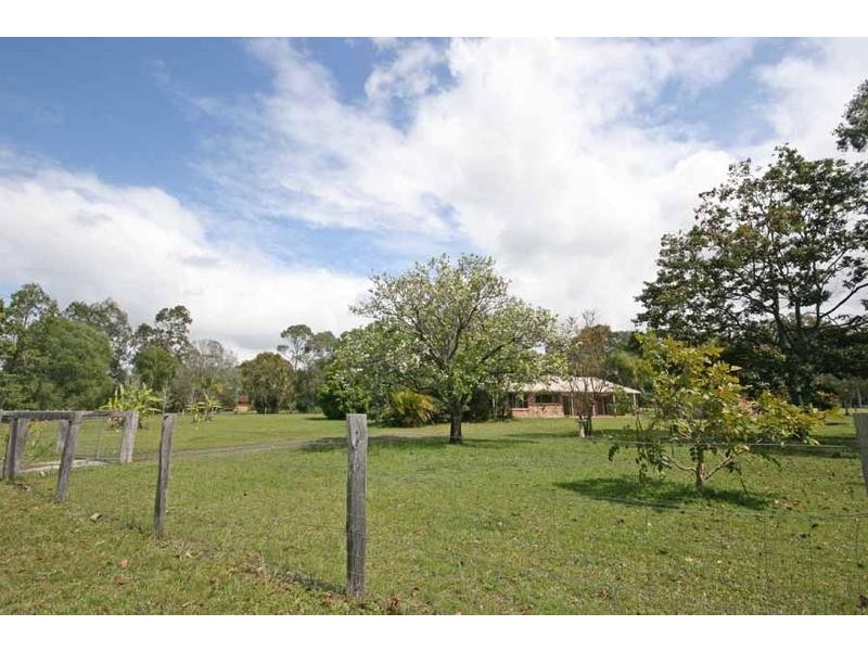 2 Jamefield Drive, Gulmarrad NSW 2463