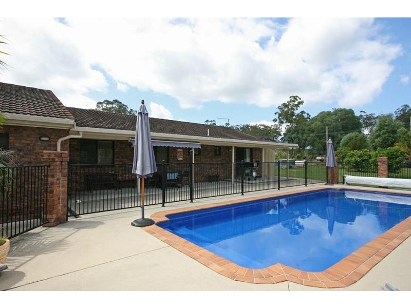 6 Major Mitchell Drive, Gulmarrad NSW 2463