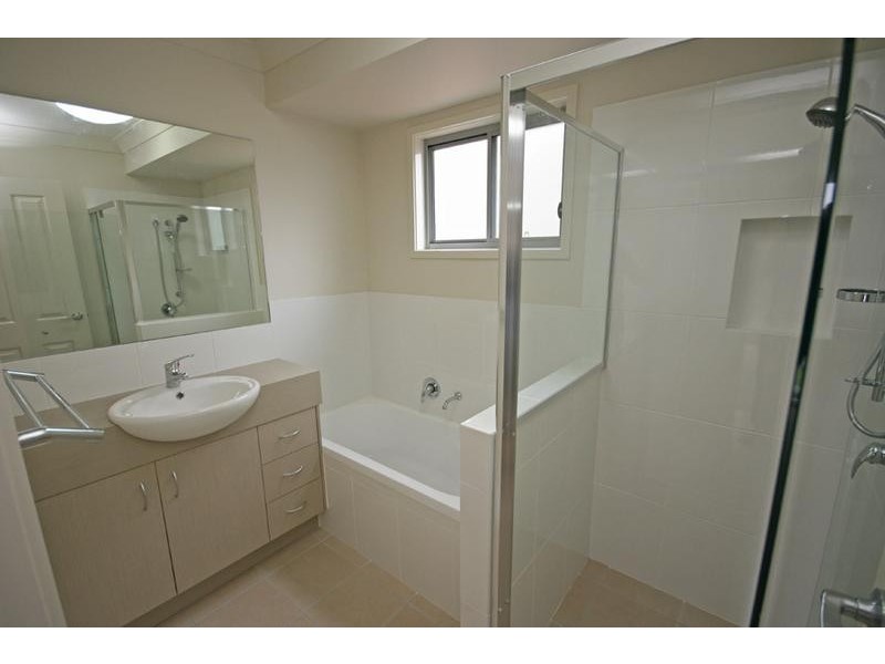 2/10 A The Glen, Maclean NSW 2463