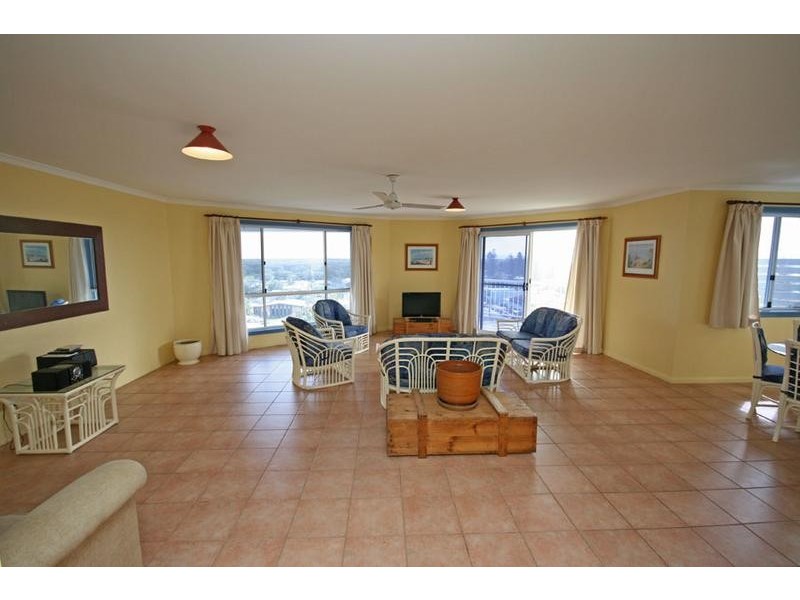 2/7 Convent Lane, Yamba NSW 2464