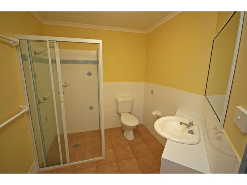 2/7 Convent Lane, Yamba NSW 2464