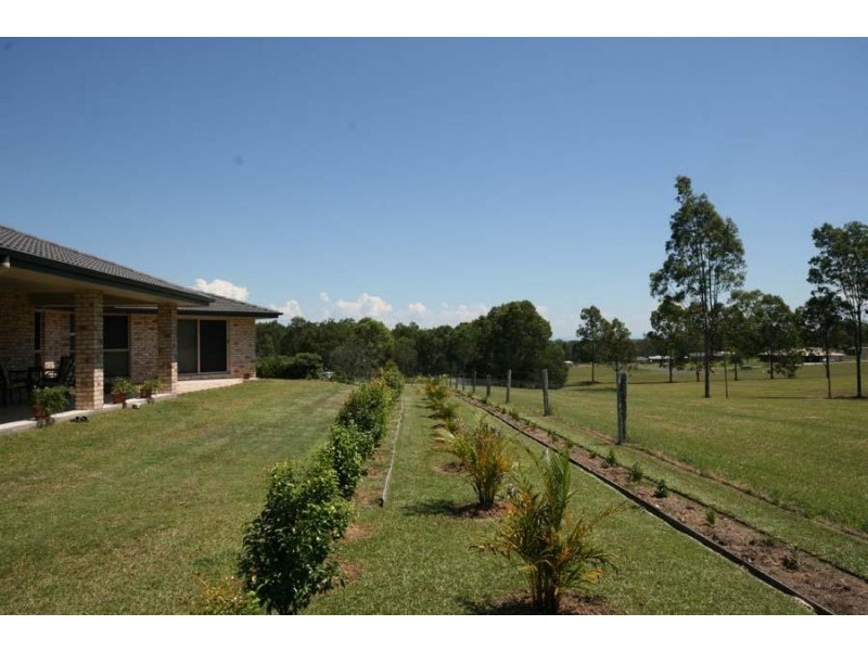 35 Silky Oak Close, Lawrence NSW 2460