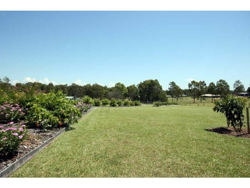 35 Silky Oak Close, Lawrence NSW 2460
