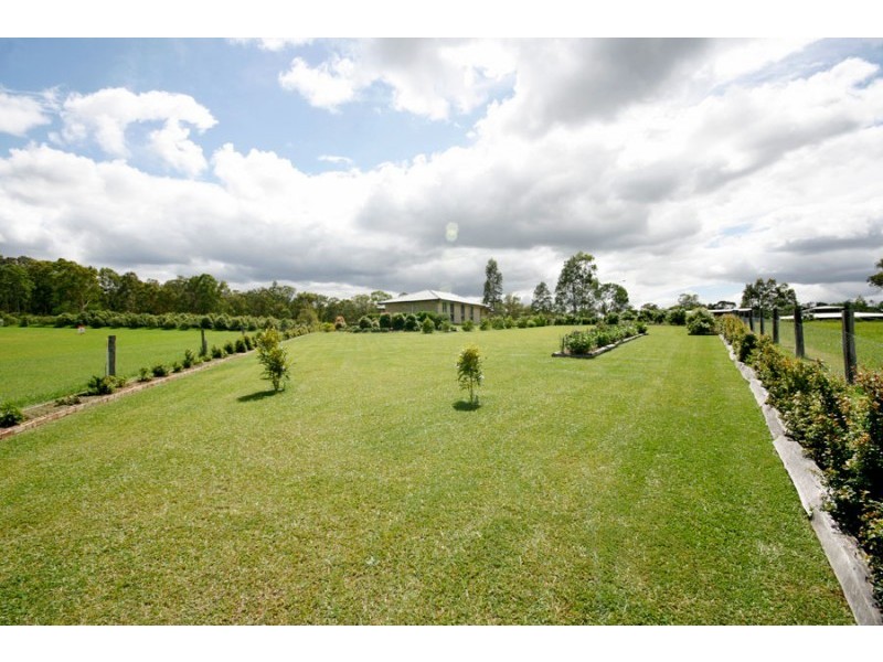 35 Silky Oak Close, Lawrence NSW 2460