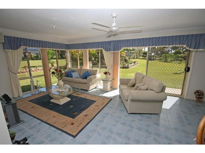 2 Anzac Place, Gulmarrad NSW 2463