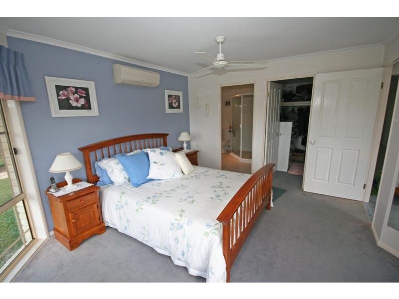 2 Anzac Place, Gulmarrad NSW 2463