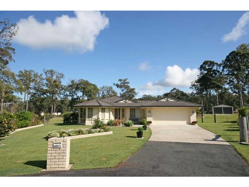 2 Anzac Place, Gulmarrad NSW 2463