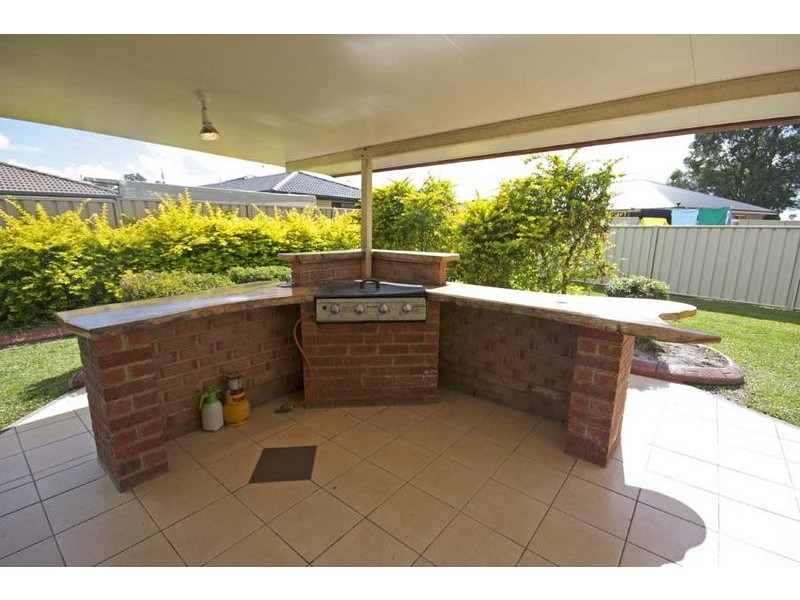 9 Kelly Crescent, Townsend NSW 2463