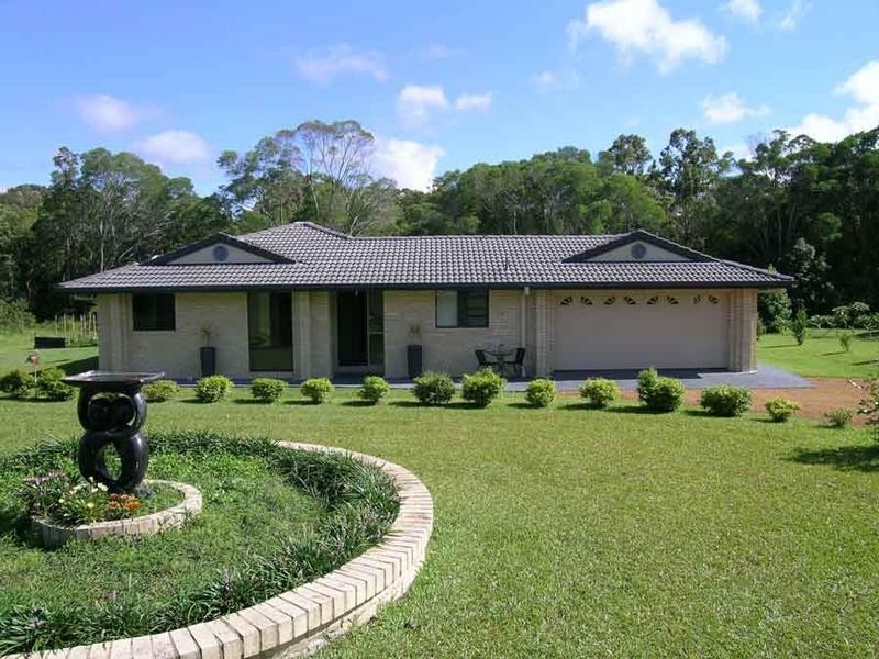 10 Broadlands Lane, Woombah NSW 2469