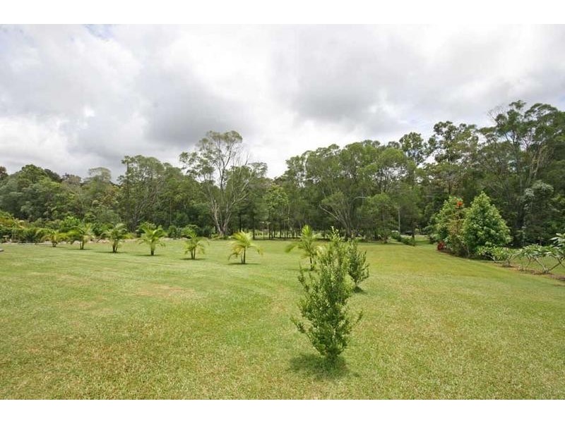 10 Broadlands Lane, Woombah NSW 2469