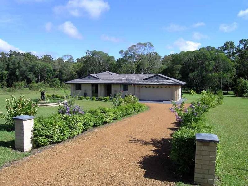10 Broadlands Lane, Woombah NSW 2469