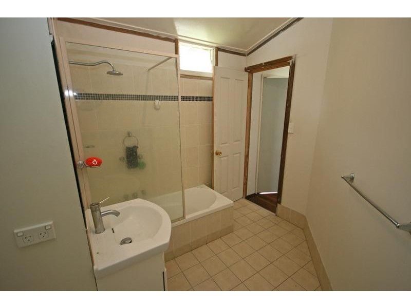 25 Roderick Street, Maclean NSW 2463