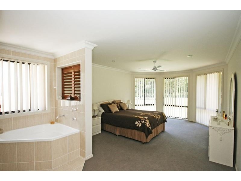 10 Federation Place, Gulmarrad NSW 2463