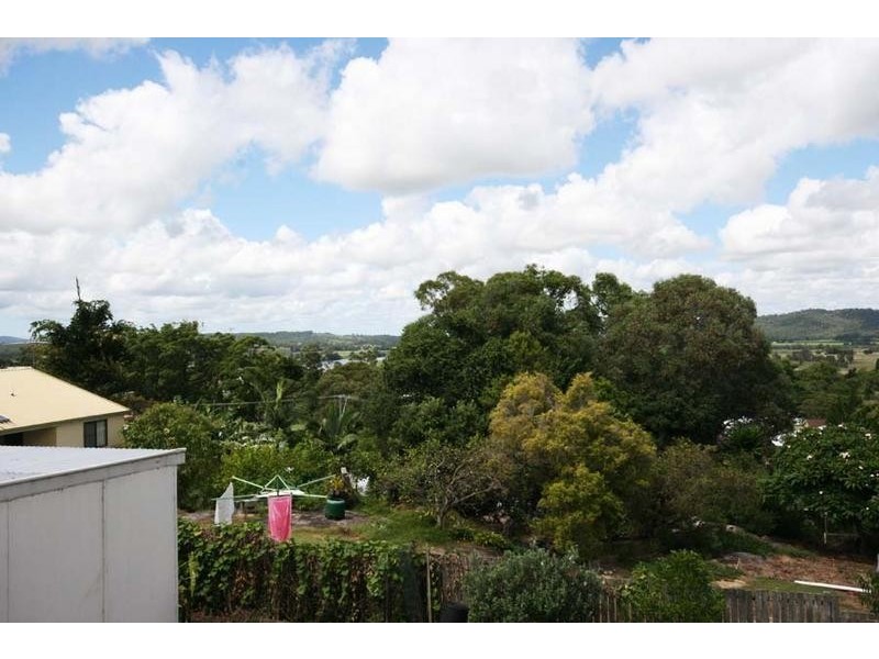 42 Taloumbi Street, Maclean NSW 2463