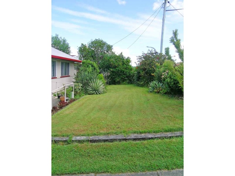 42 Taloumbi Street, Maclean NSW 2463