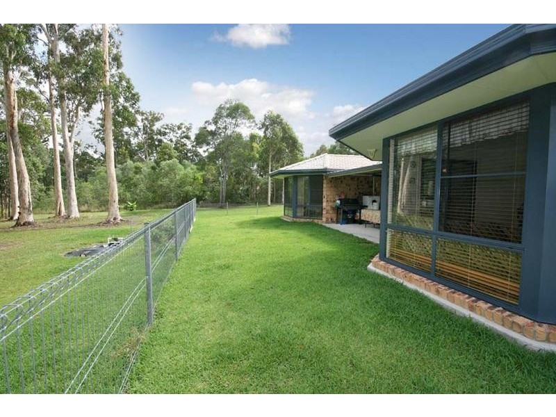 25 Ridgewood Drive, Woombah NSW 2469