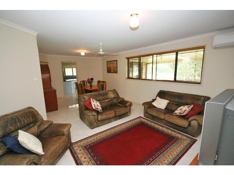 25 Ridgewood Drive, Woombah NSW 2469