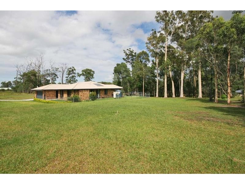 25 Ridgewood Drive, Woombah NSW 2469