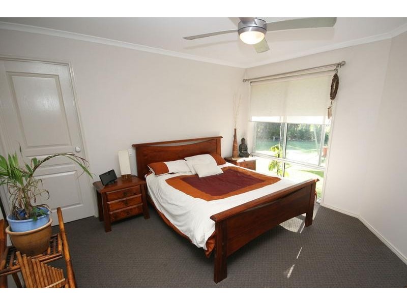 40 Ridgewood Drive, Woombah NSW 2469
